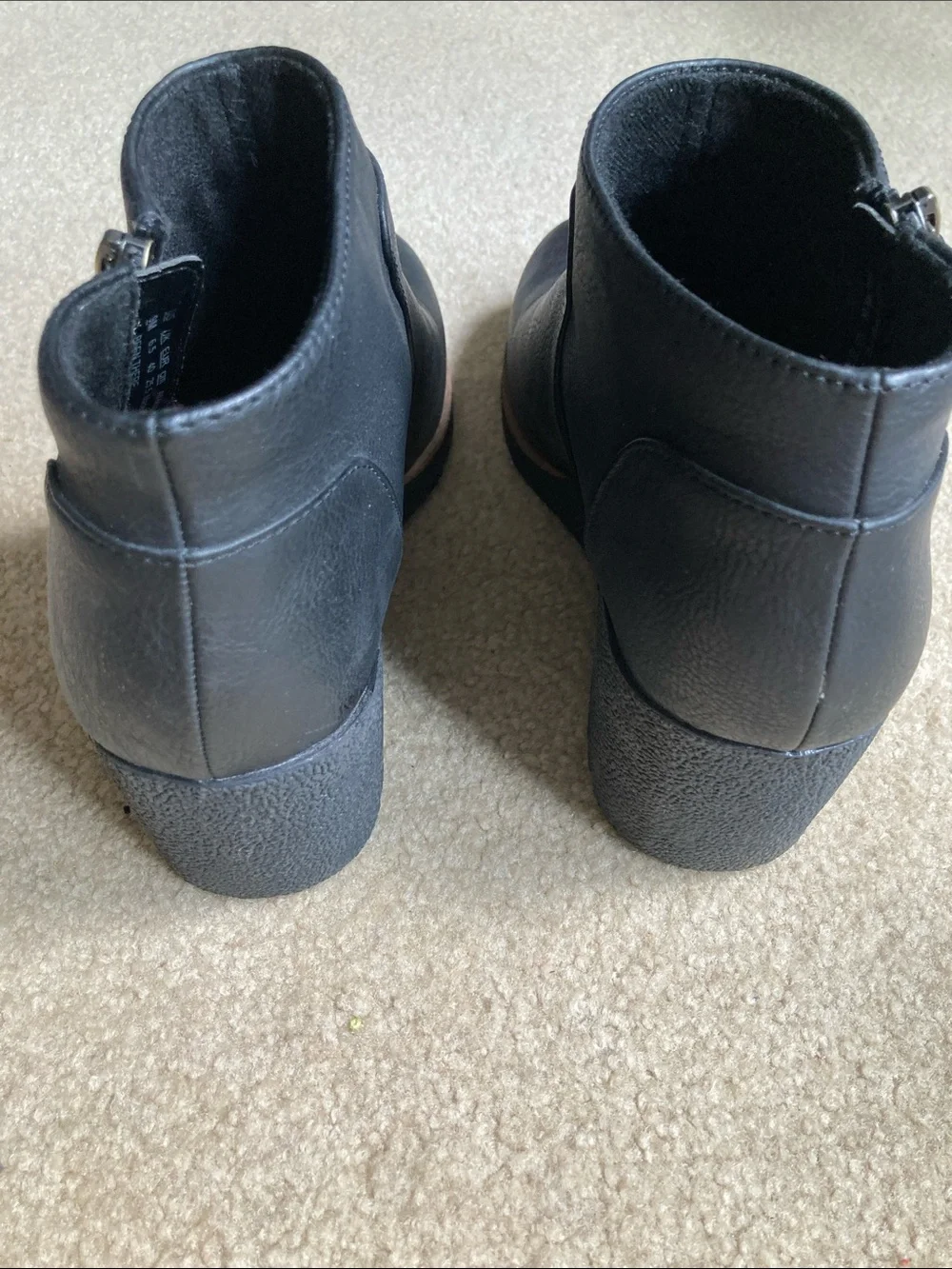 Dr. Scholls classic black